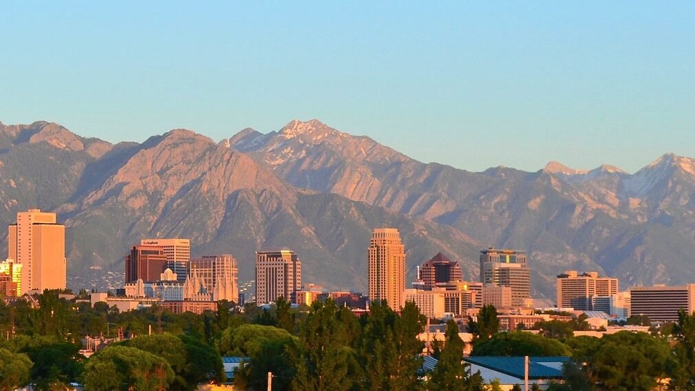Salt Lake City cityscape on the horizon. Pest control in Salt Lake City keeps city disease-free